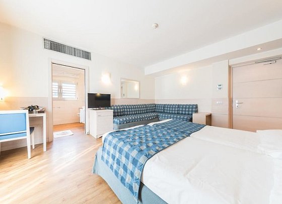 Bike Hotel Caravel