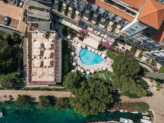 Savoy Palace