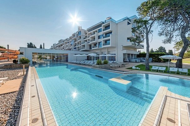 Falkensteiner Club Funimation Borik