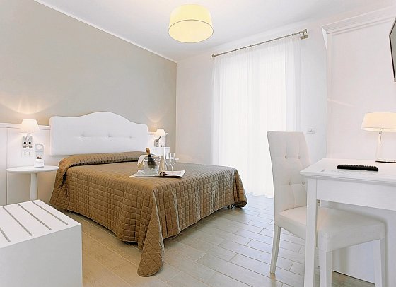 Scala dei Turchi Resort & Spa - Wohnbeispiel Junior-Suite