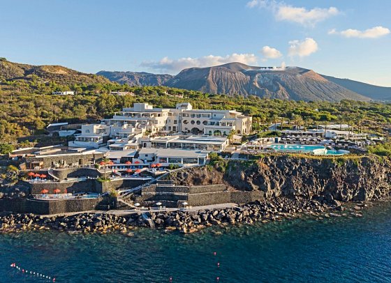 Therasia Resort Sea & Spa