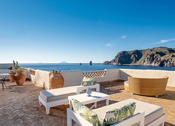 Therasia Resort Sea & Spa - Master