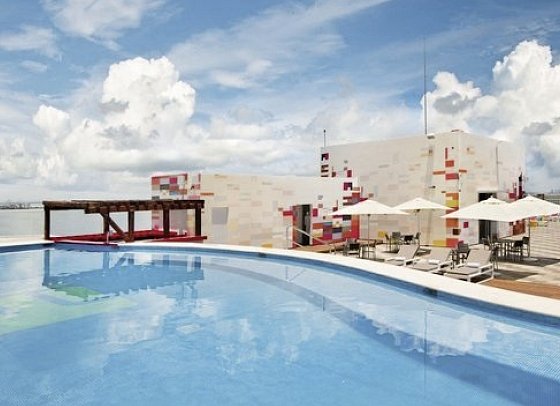 Aloft Cancun