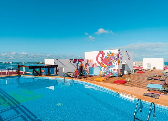 Aloft Cancun
