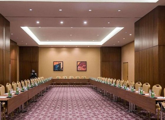 Swissôtel Al Ghurair