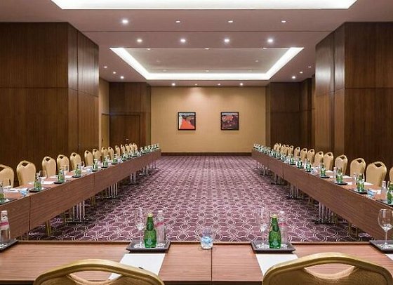 Swissôtel Al Ghurair
