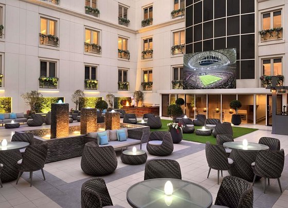 Mövenpick Hotel & Apartments Bur Dubai