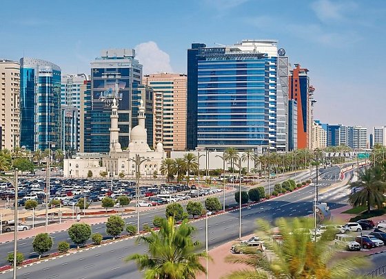 Sheraton Dubai Creek Hotel & Towers