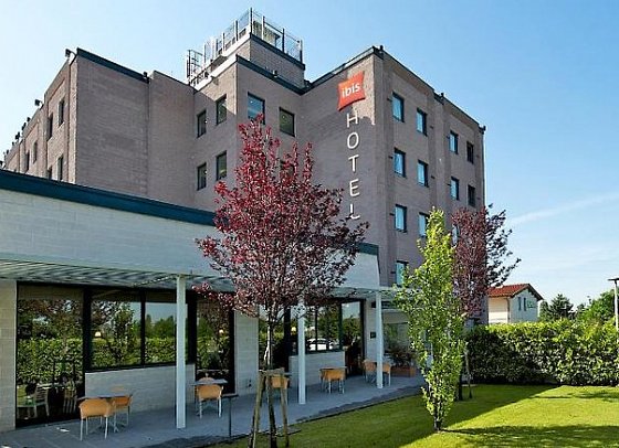 ibis Florence Prato East