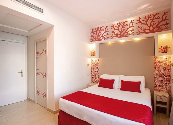 Corallo Sorrento - Wohnbeispiel Doppelzimmer Classic seitl. Meerblick (Zimmercodierung D1N)