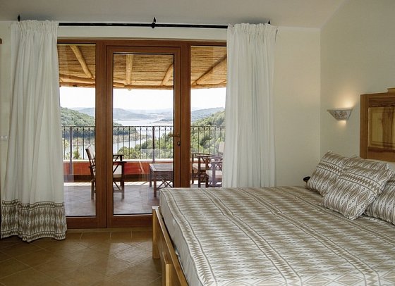 Aldiola Country Resort - Wohnbeispiel Doppelzimmer Superior Seeblick