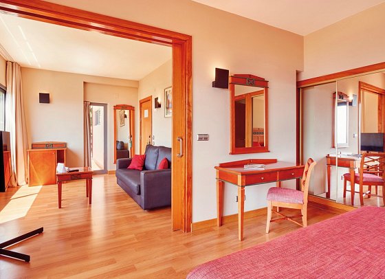 Bonanza Park - Wohnbeispiel Juniorsuite seitl. Meerblick (Zimmercodierung JBN)