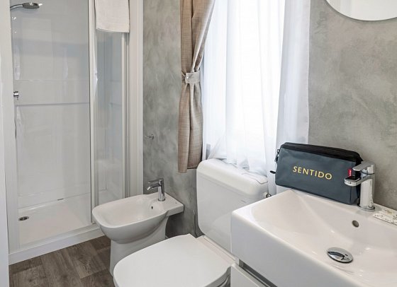 Sentido Tuscany Premium Camp - Wohnbeispiel Camp-Lodge Deluxe (Zimmercodierung CD1)