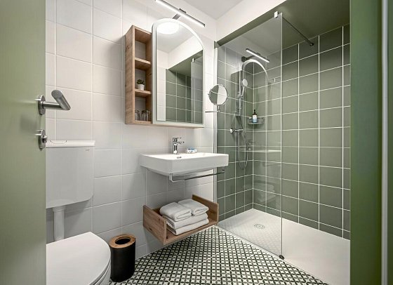 Sunny Porec Residence by Valamar - Badbeispiel (Zimmercodierungen AB1 & OB1)