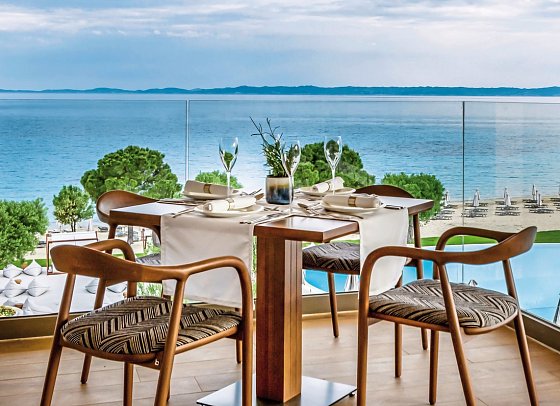 Ammoa Luxury Hotel & Spa Resort