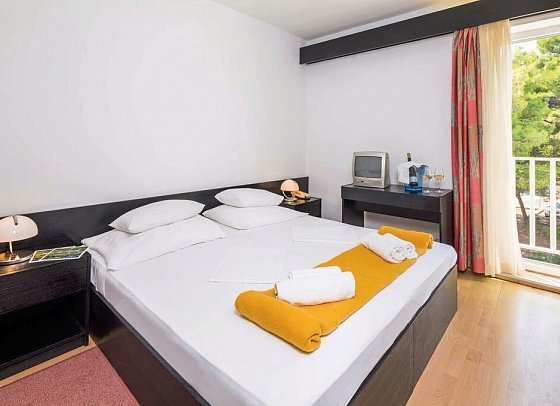 Hotel Hvar - Wohnbeispiel Doppelzimmer Economy (Zimmercodierung DE1)