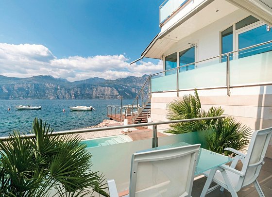Vega - Wohnbeispiel Juniorsuite Seeblick (Zimmercodierung JBI)