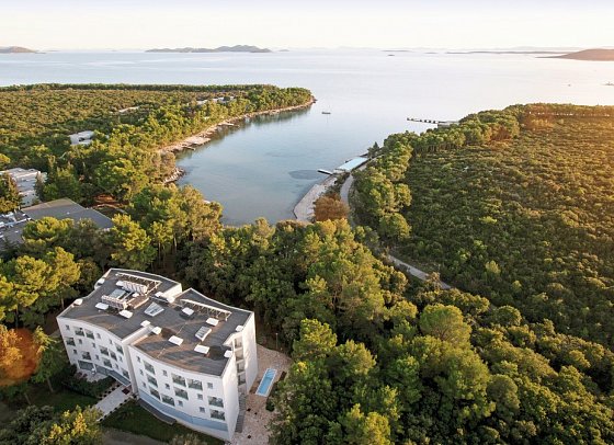 Crvena Luka Resort