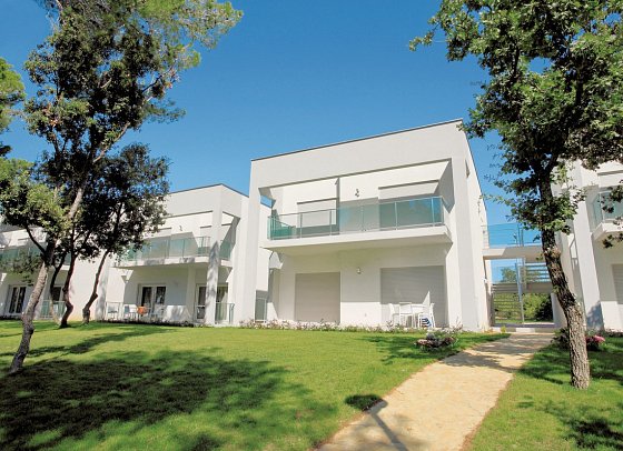 Crvena Luka Resort