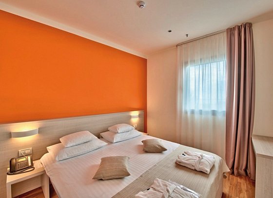 Crvena Luka Resort - Wohnbeispiel Doppelzimmer Superior (Zimmercodierung DSC)