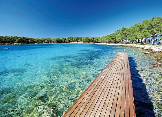 Crvena Luka Resort