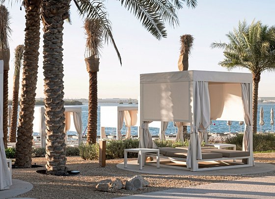 Erth Abu Dhabi