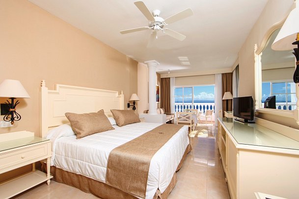 Bahia Principe Escape Samaná - Wohnbeispiel Juniorsuite Sea View (Zimmercodierung J1M)