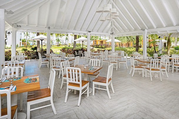 Viva V Samaná by Wyndham