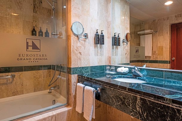 Eurostars Grand Cayacoa - Beispiel Bad Deluxe (Zimmercodierung UD1)