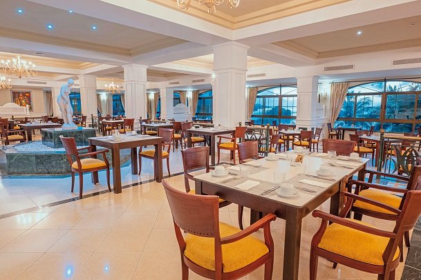 Eurostars Grand Cayacoa