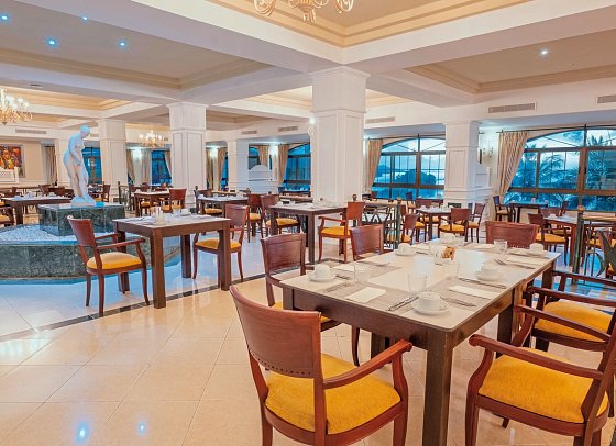 Eurostars Grand Cayacoa