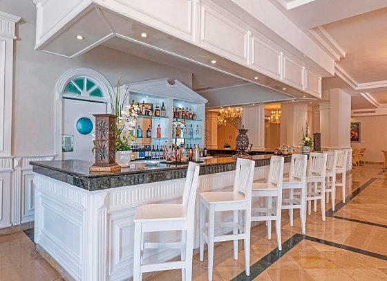 Eurostars Grand Cayacoa
