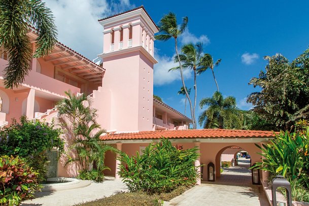 Fairmont Royal Pavilion