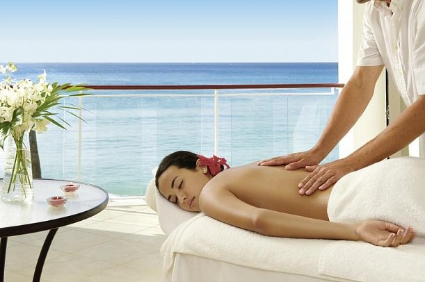 Fairmont Royal Pavilion