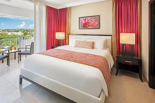 O2 Beach Club & Spa - Wohnbeispiel Luxury 1 Bedroom Oceanfront Suite (Zimmercodierung WBO)