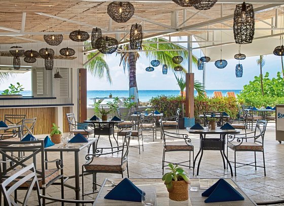 O2 Beach Club & Spa