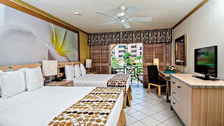 Accra Beach Hotel & Spa - Wohnbeispiel Poolview (Zimmercodierung UB2)