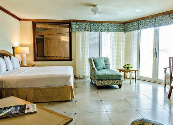 Accra Beach Hotel & Spa - Wohnbeispiel Deluxe Oceanview Suite (Zimmercodierung WB1)