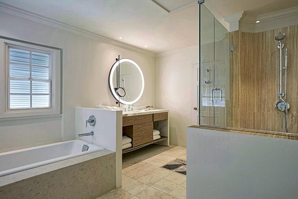 Treasure Beach Art Hotel, An Autograph Collection All-Inclusive Resort - Badbeispiel (Zimmercodierung WUM)