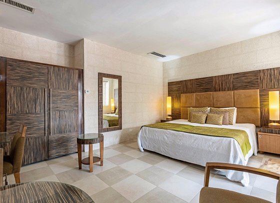 Island Inn - Wohnbeispiel Superior Poolside (Zimmercodierung US1)