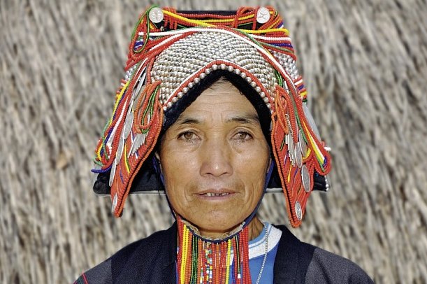 Thailand - Auf den Spuren von Land und Leuten (Gruppenreise) - Tracht des Akha-Bergvolkes