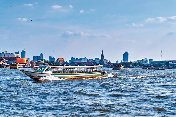 Schätze eines Königreiches - Chao Phraya Fluss, Bangkok