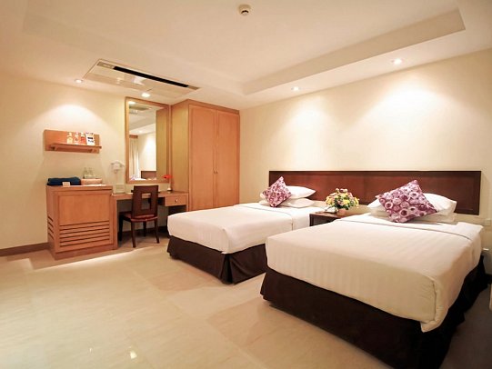 Hotel Tropicana Pattaya - Wohnbeispiel Superior Garden Access (Zimmercodierung USG)