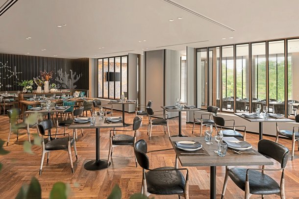 Cross Pattaya Pratamnak