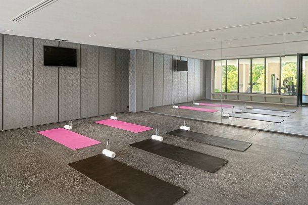 Cross Pattaya Pratamnak