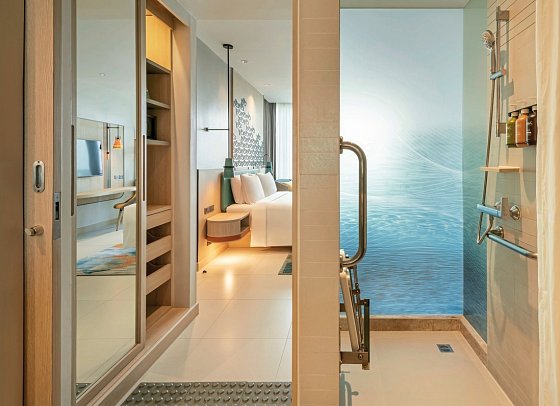 Holiday Inn Pattaya - Standard Sea View Bay Tower (Zimmercodierung UBM)