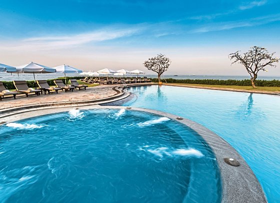 Dusit Thani Pattaya