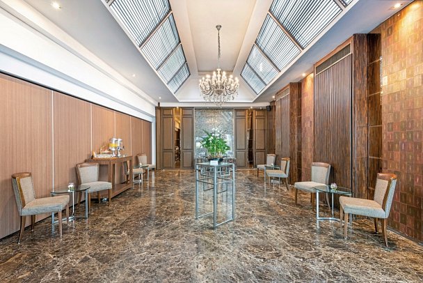 Radisson Suites Bangkok Sukhumvit