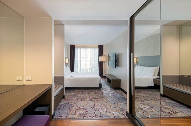 Radisson Suites Bangkok Sukhumvit - Wohnbsp. One Bedroom Suite (Zimmercodierung WB1)