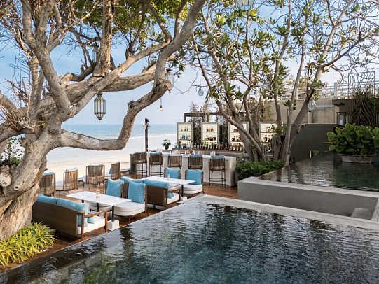 V Villas Hua Hin – MGallery Hotel Collection